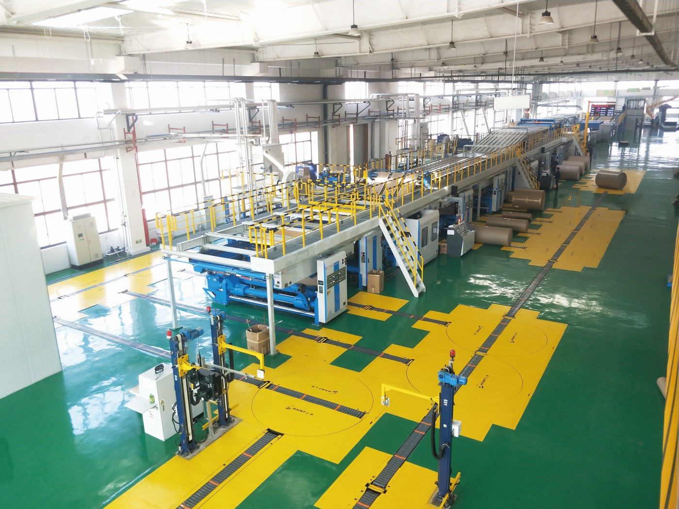 Box plant roll handling