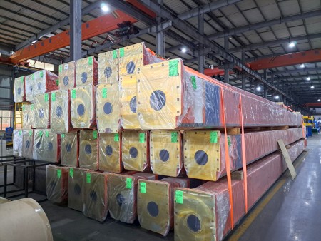 Stacker beams
